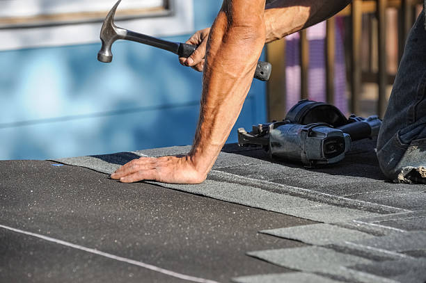 24/7 Emergency Hail Damage Roof Repair experts in Brimfield, IL